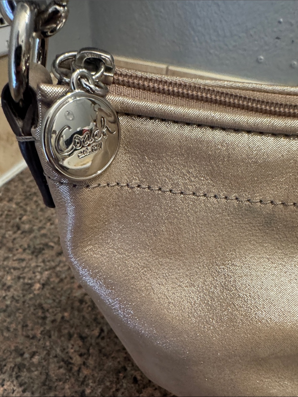 Coach Shimmer Pink and gold shimmer Leather Shoulder Bag EUC - Picture 2 of 5